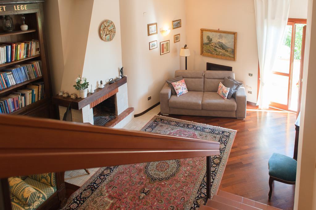 Villa Mareluna - Sea View And Garden Salerno Exterior photo